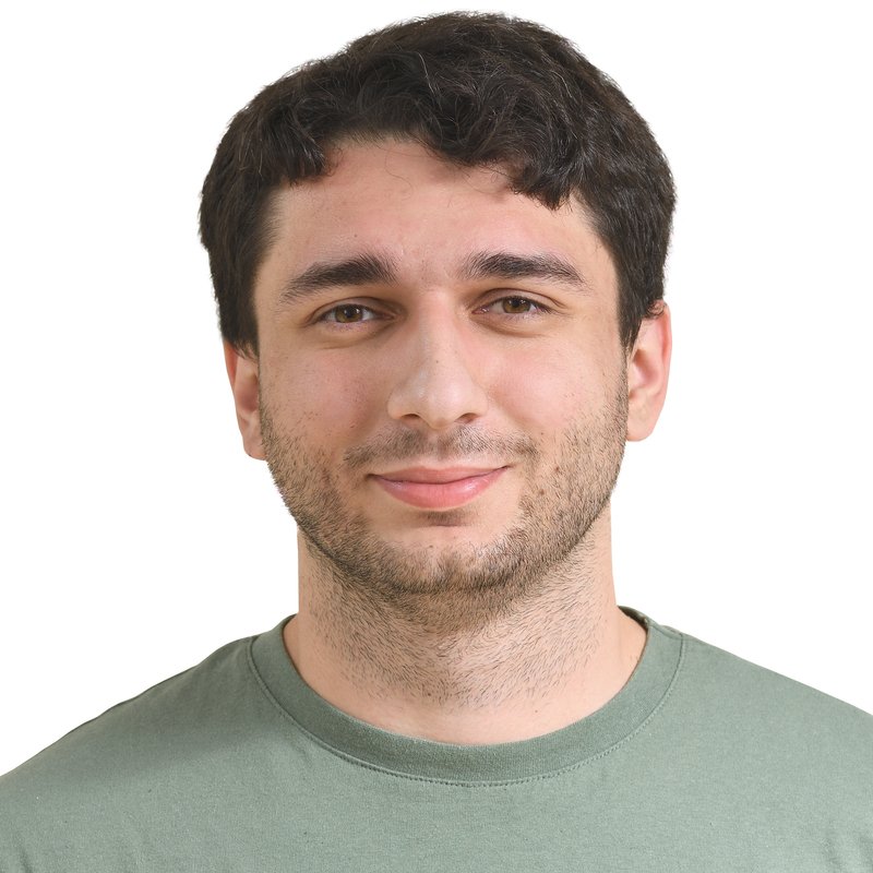 Руслан, руководитель отдела продаж